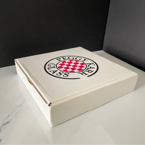 8.5" Daisy Bowl by Peggy Karr - Picture 8 of 8